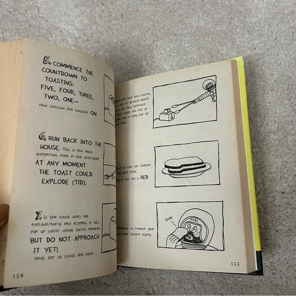 Set of 3 - Young Adult Books - Picture 3 of 11